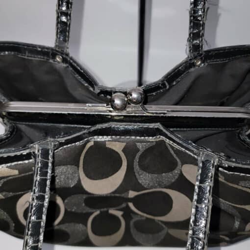 Coach ( F20427) Carryall Handbag - Image 7