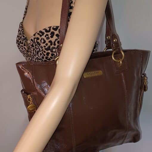 Coach (F20432) Handbag Chocolate Brown Patent - Image 3